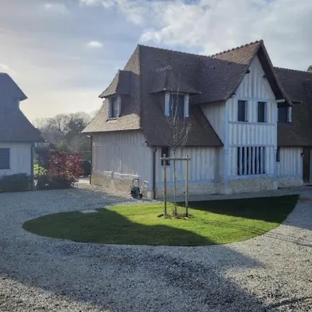 La Normandie Touques